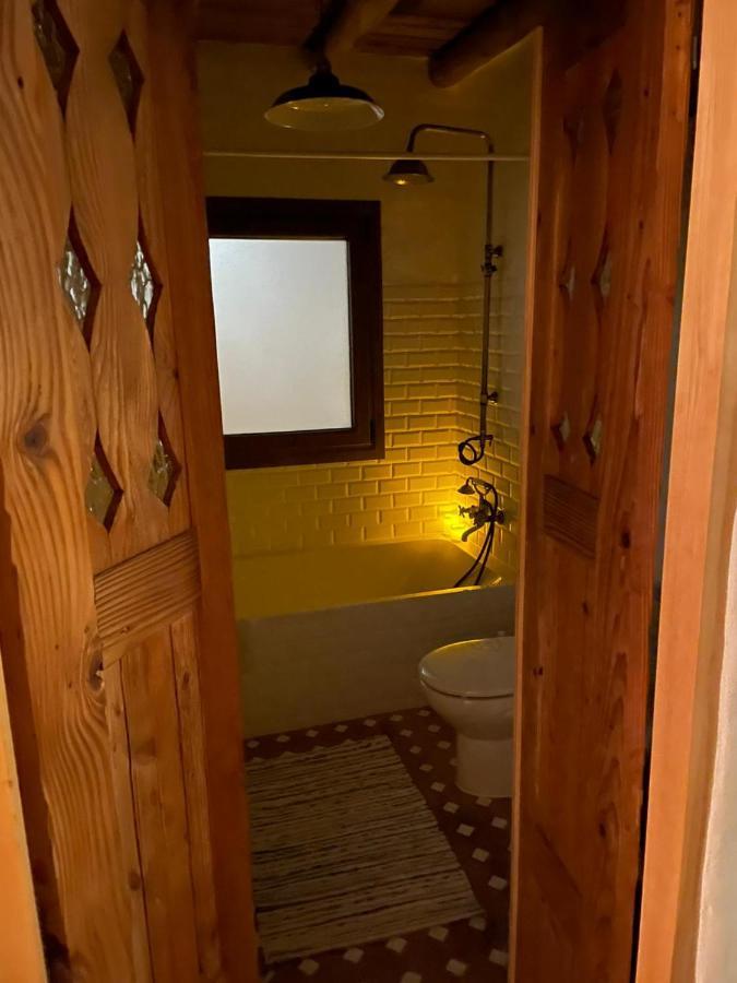 Encantadora Con Piscina Privada Hébergement de vacances