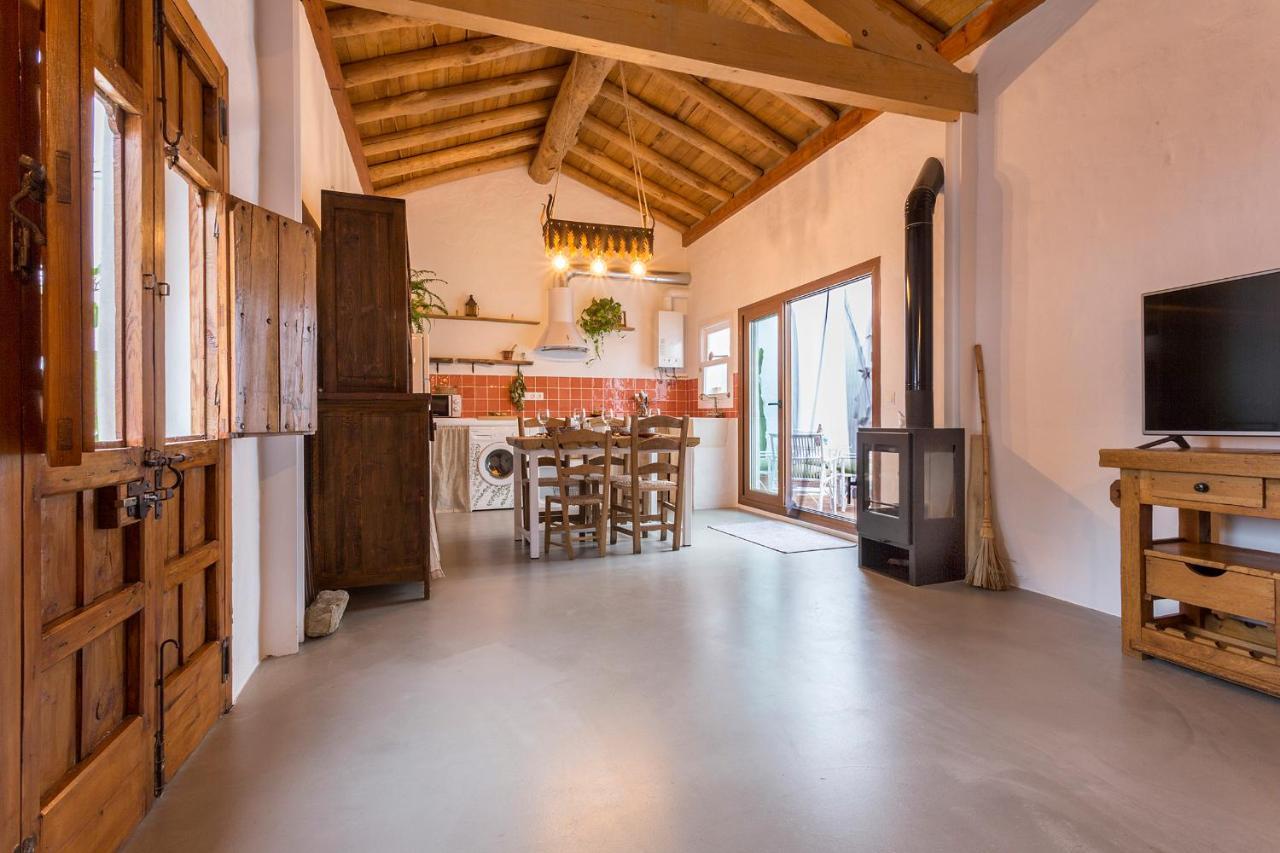 Encantadora Con Piscina Privada * El Bosque